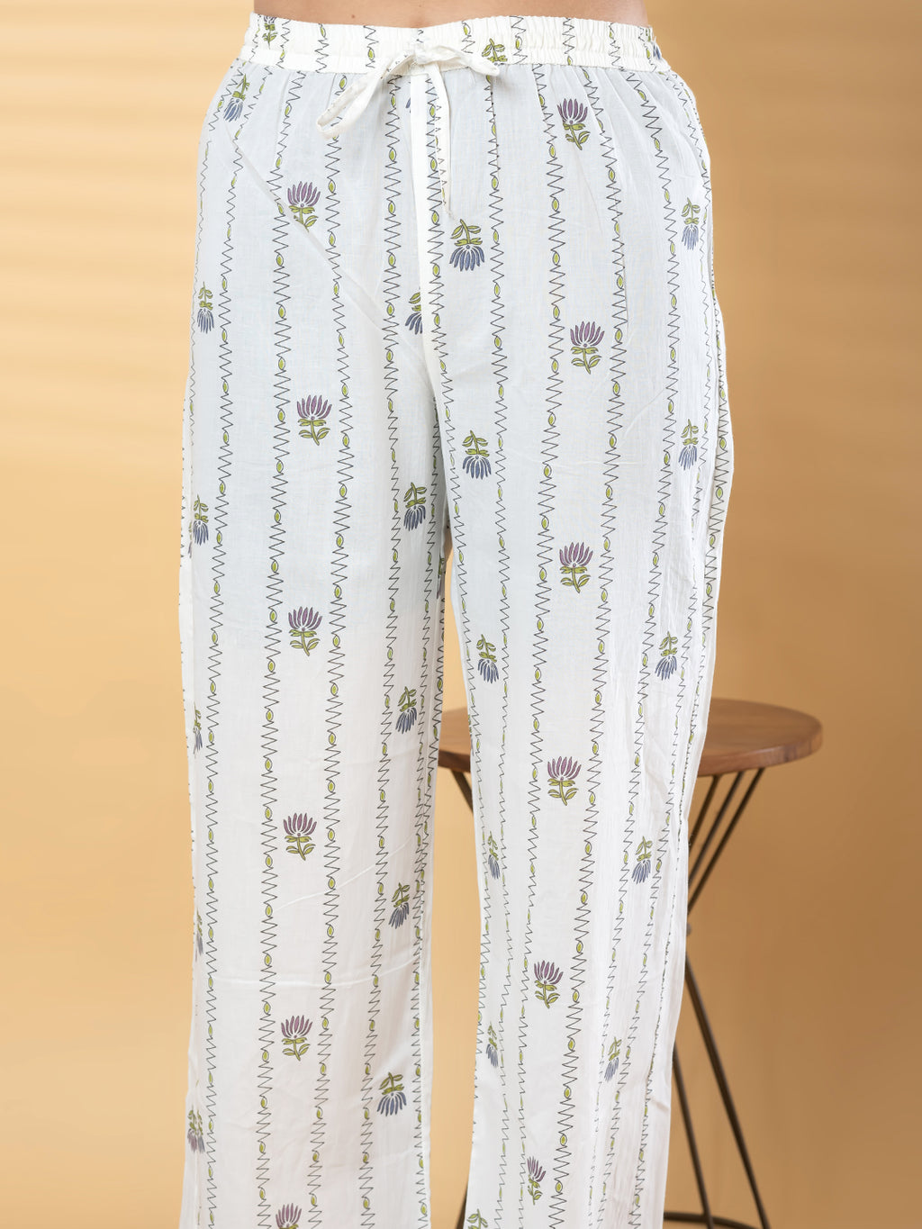 Pure Cotton Cream & Parrot Green Floral 3-Piece Kurta Set