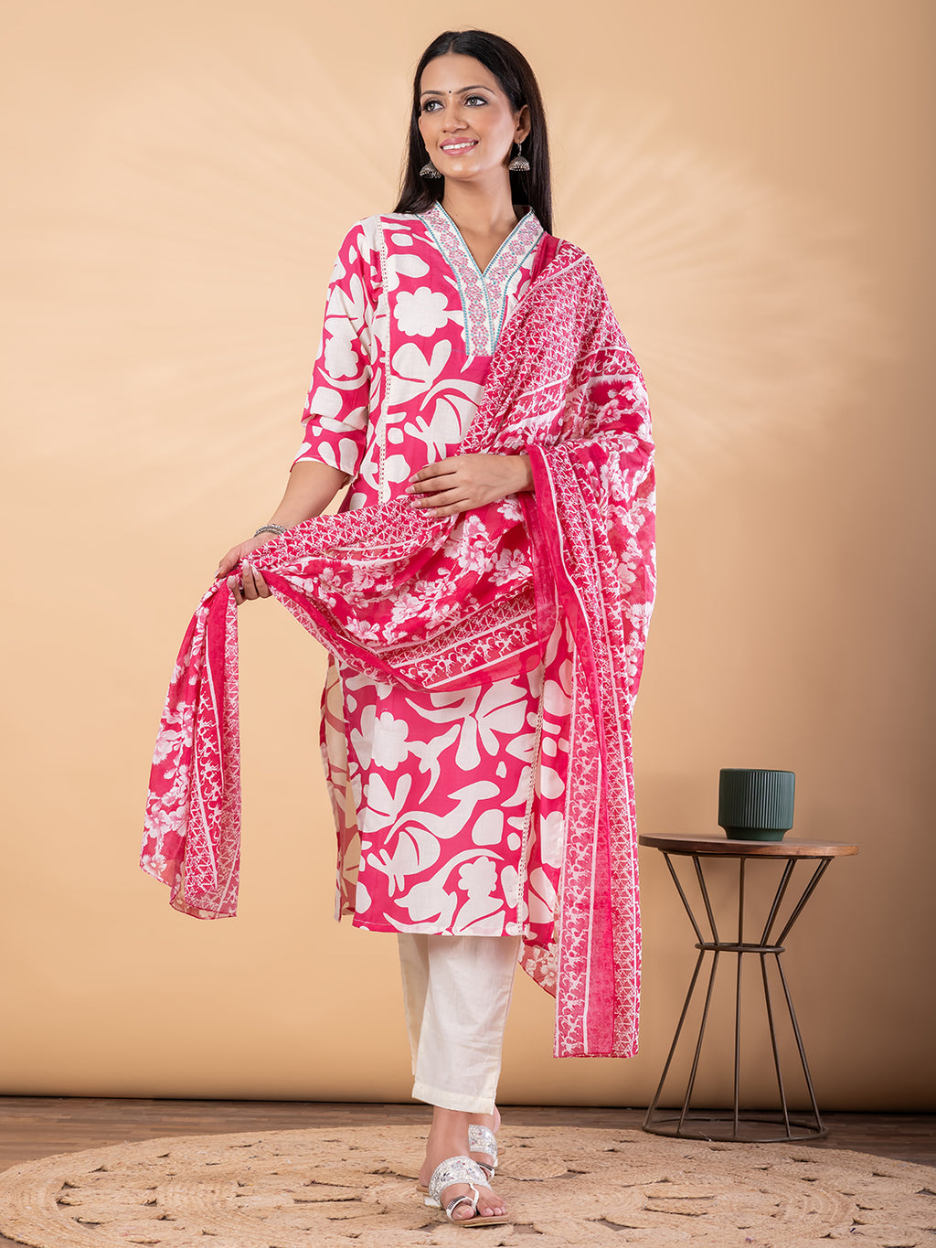 Pure Cotton Pink & White Floral 3-Piece Kurti Set