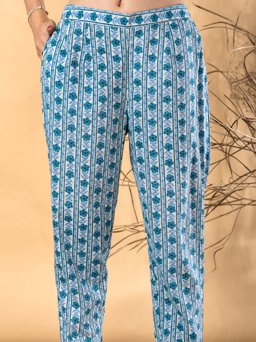 Pure Cotton Blue & White Floral 3-Piece Kurti Set