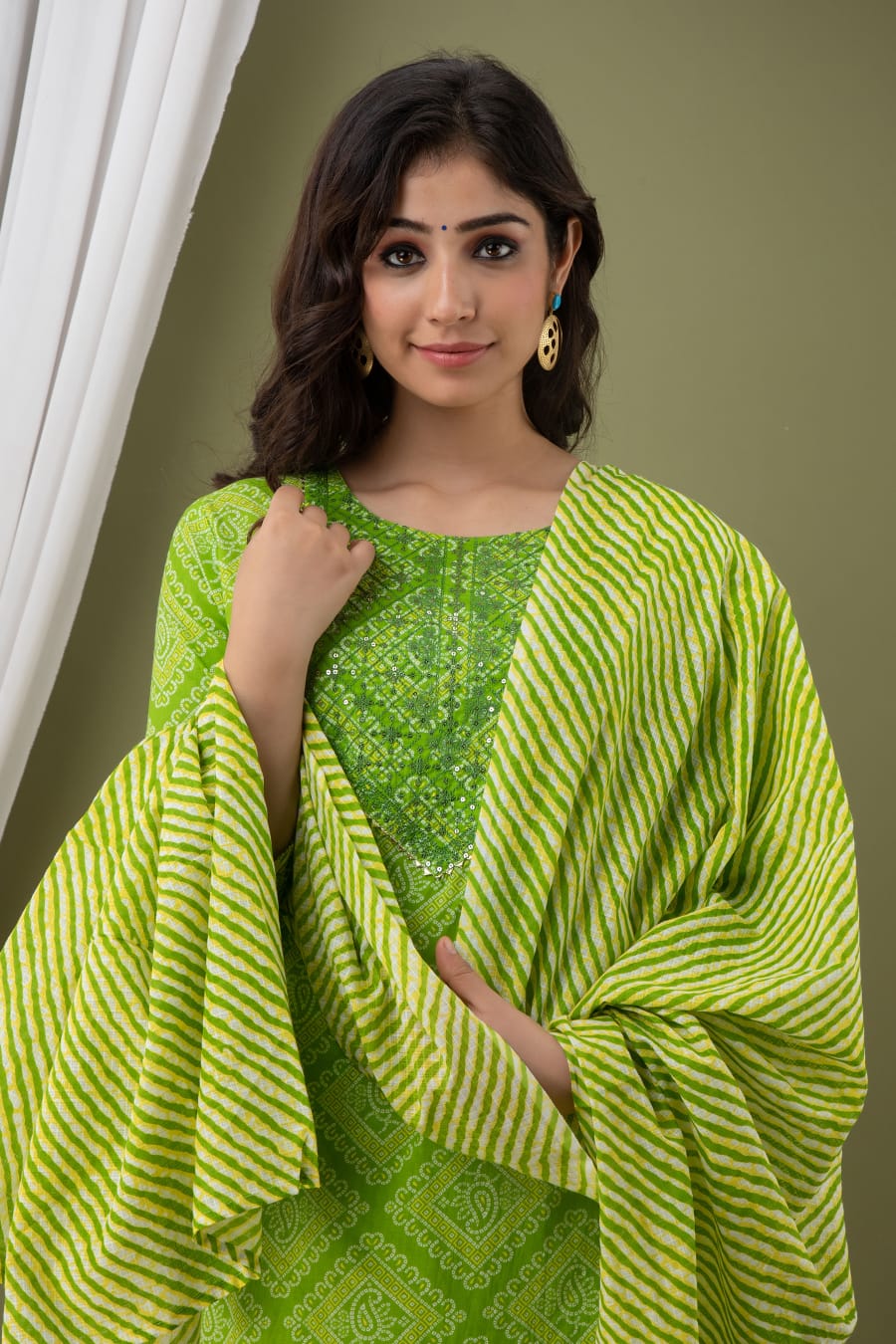 Kurti 3PC Set - Parrot Green Cotton Bhandej